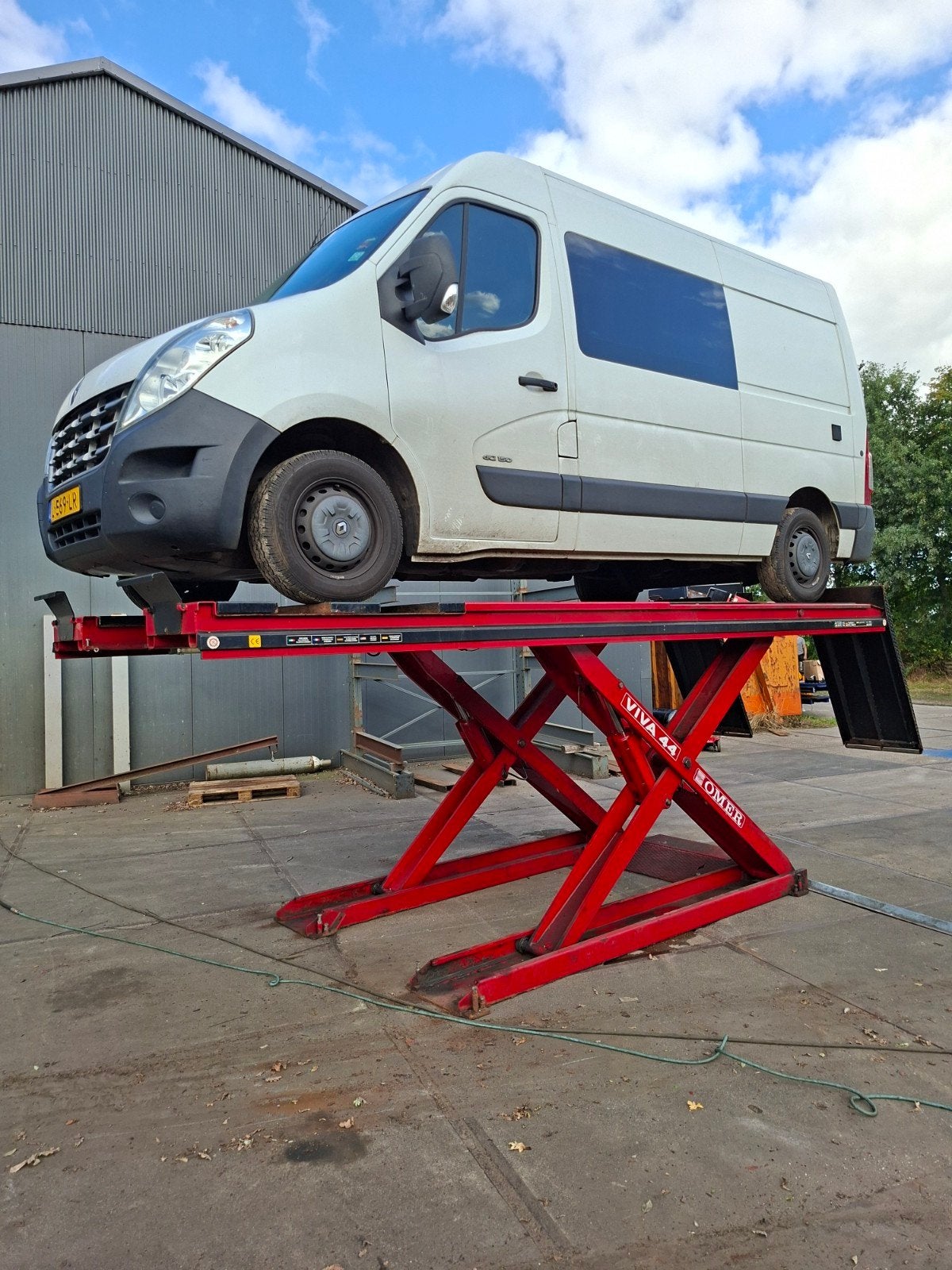 hefbrug schaar Omer viva 4400 kg 5 meter rijbaan, Auto diversen, Autogereedschap, Ophalen