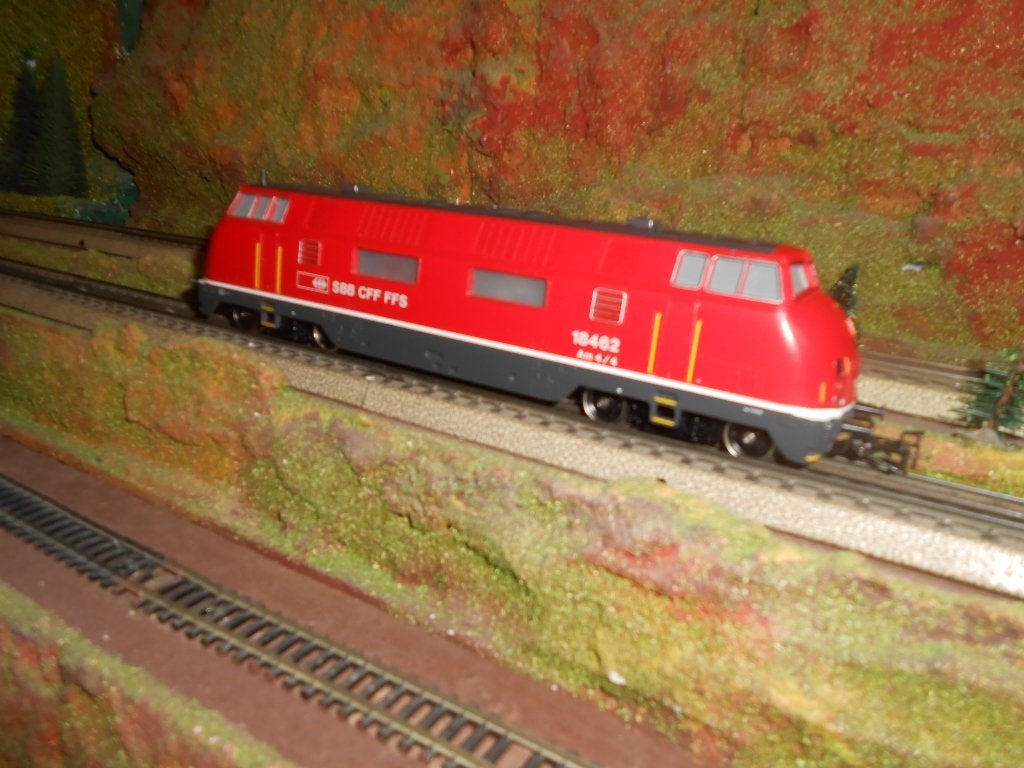 Märklin 3184, de diesellok 18462 van Zwitserland, SBB CFF FF, Wisselstroom, Locomotief, Ophalen of Verzenden, Zo goed als nieuw