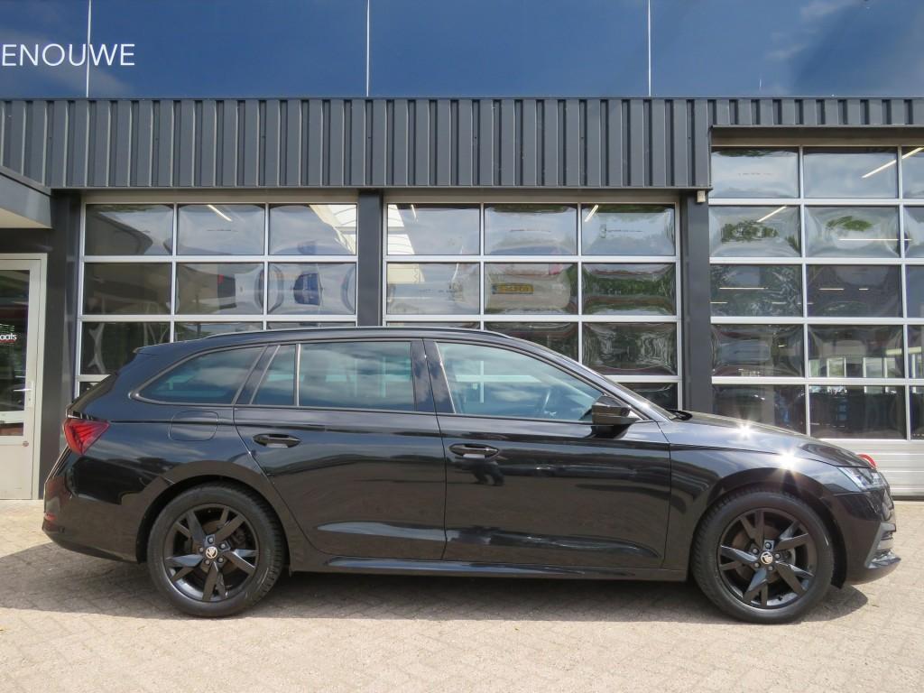 Skoda OCTAVIA 1.0 e-TSI DSG-aut. Sport Business / Sportstoel, Gebruikt, Huisgarantie, Met garantie (alle), Zwart