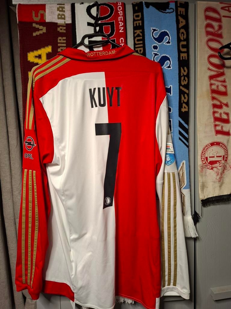 15/16 Feyenoord shirt lange mouwen, Sport en Fitness, Voetbal, Maat L, Ophalen of Verzenden, Nieuw, Shirt