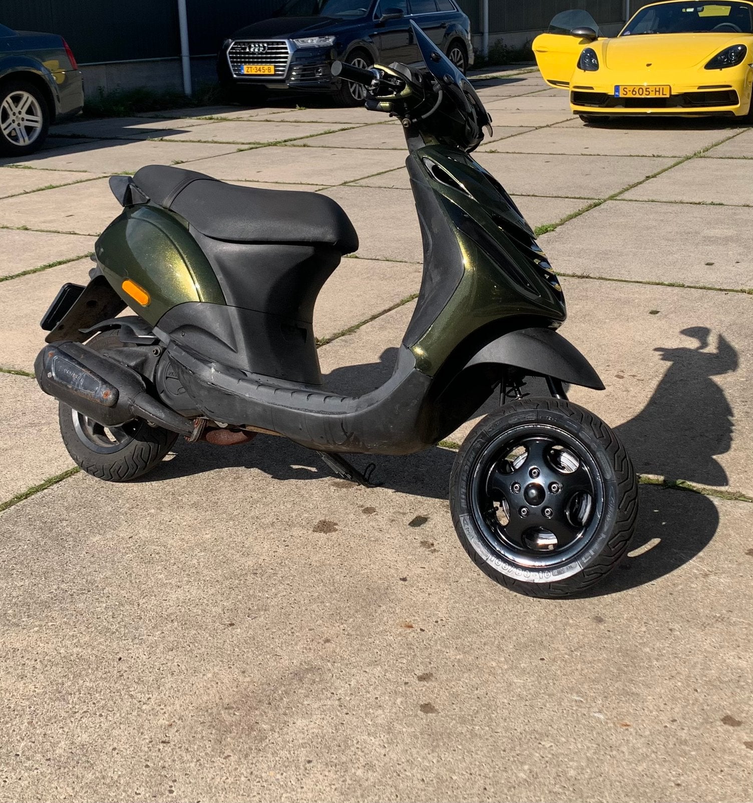 Gezocht piaggio zip zonder 12345, Fietsen en Brommers, Brommeronderdelen | Scooters, Ophalen, Zo goed als nieuw