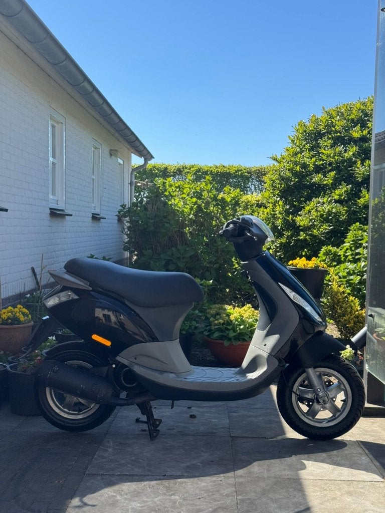 Piaggio zip 2 takt 50cc Brom glans zwart, Fietsen en Brommers, Niet ingevuld, Niet ingevuld, Niet ingevuld