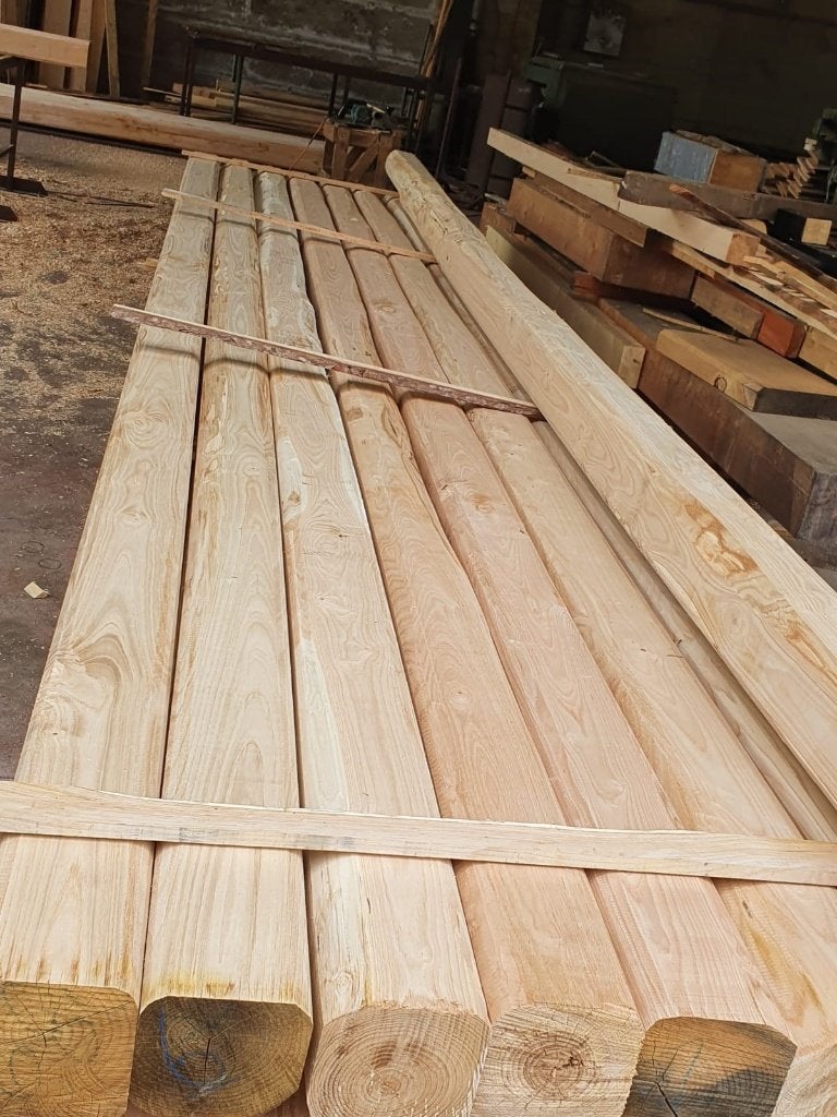 Kastanje en Eiken Balken, uit voorraad leverbaar!, Ophalen of Verzenden, Nieuw, 250 cm of meer, Balken
