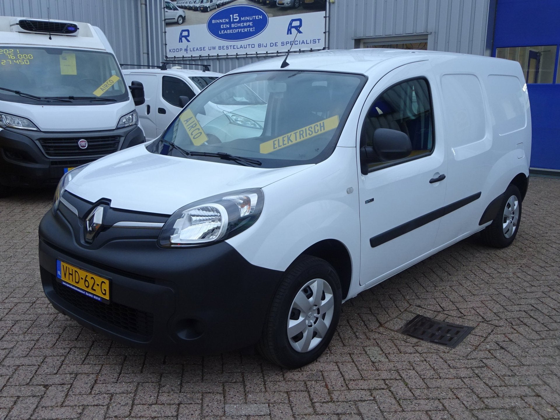 Renault Kangoo Z.E. 33 Maxi INCL KOOPACCU SOH 90% AIRCO NAVI, Dealer onderhouden, Stof, 33 kWh, Wit