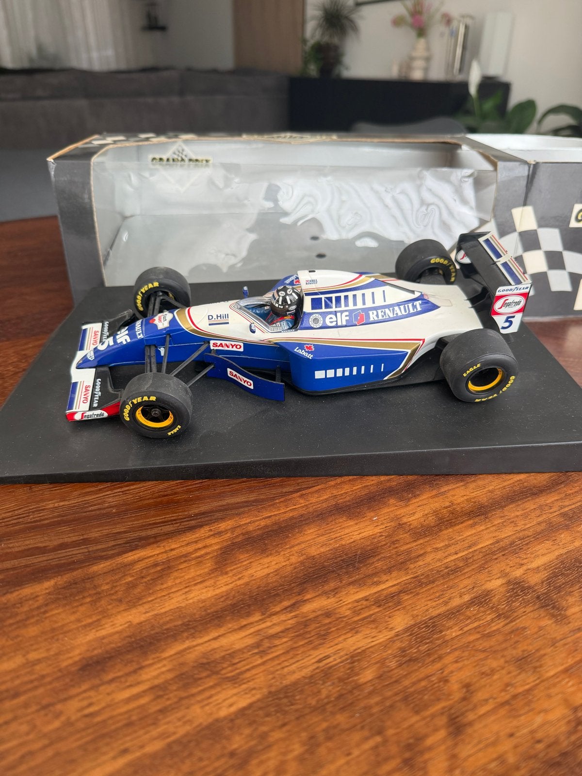 Williams F1 FW16 D. Hill Grand Prix Schaalmodel, Ophalen of Verzenden, Zo goed als nieuw, Auto, Overige merken