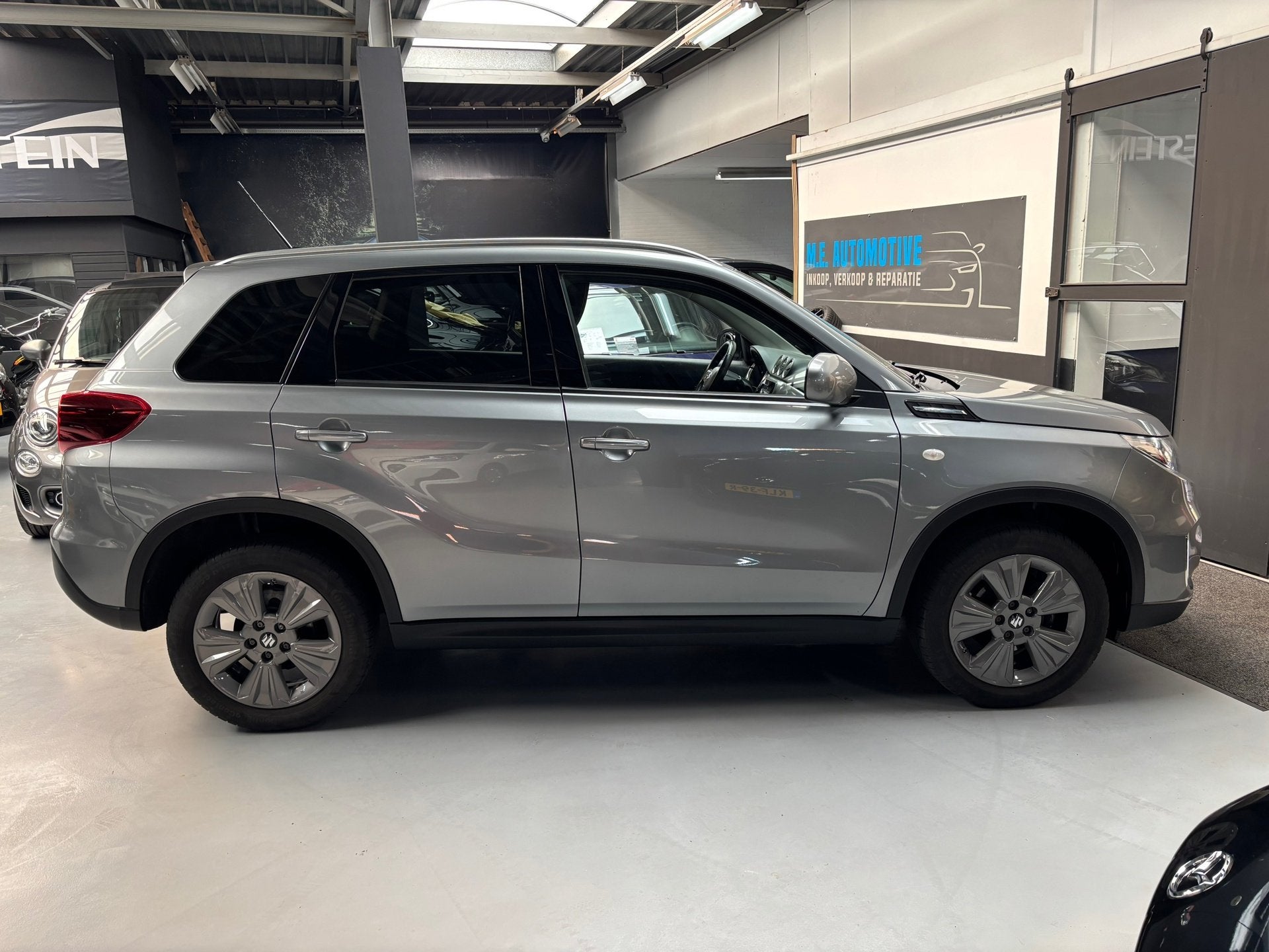 Foto 6 van Suzuki VITARA 1.4 Boosterjet Comfort Smart Hybrid /Camera /
