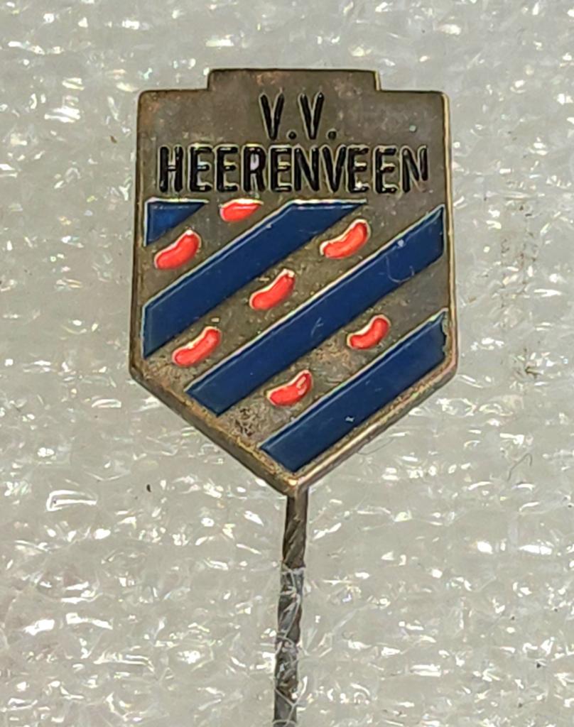 Vintage V.V. Heerenveen Speldje - Voetbalclub, Ophalen of Verzenden, Gebruikt, Sport, Speldje of Pin