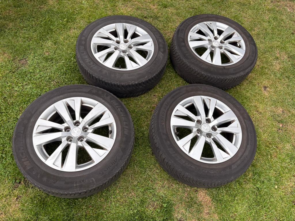 Peugeot velgen licht metaal 17”, Auto-onderdelen, Banden en Velgen, Ophalen, Gebruikt, 17 inch, Winterbanden