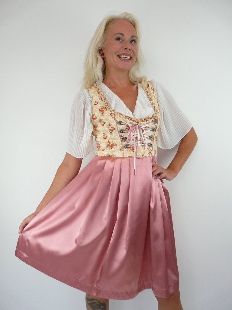 Romantische Dirndl Jurk 38, Maat 38/40 (M), Ophalen of Verzenden, Zo goed als nieuw, Knielengte
