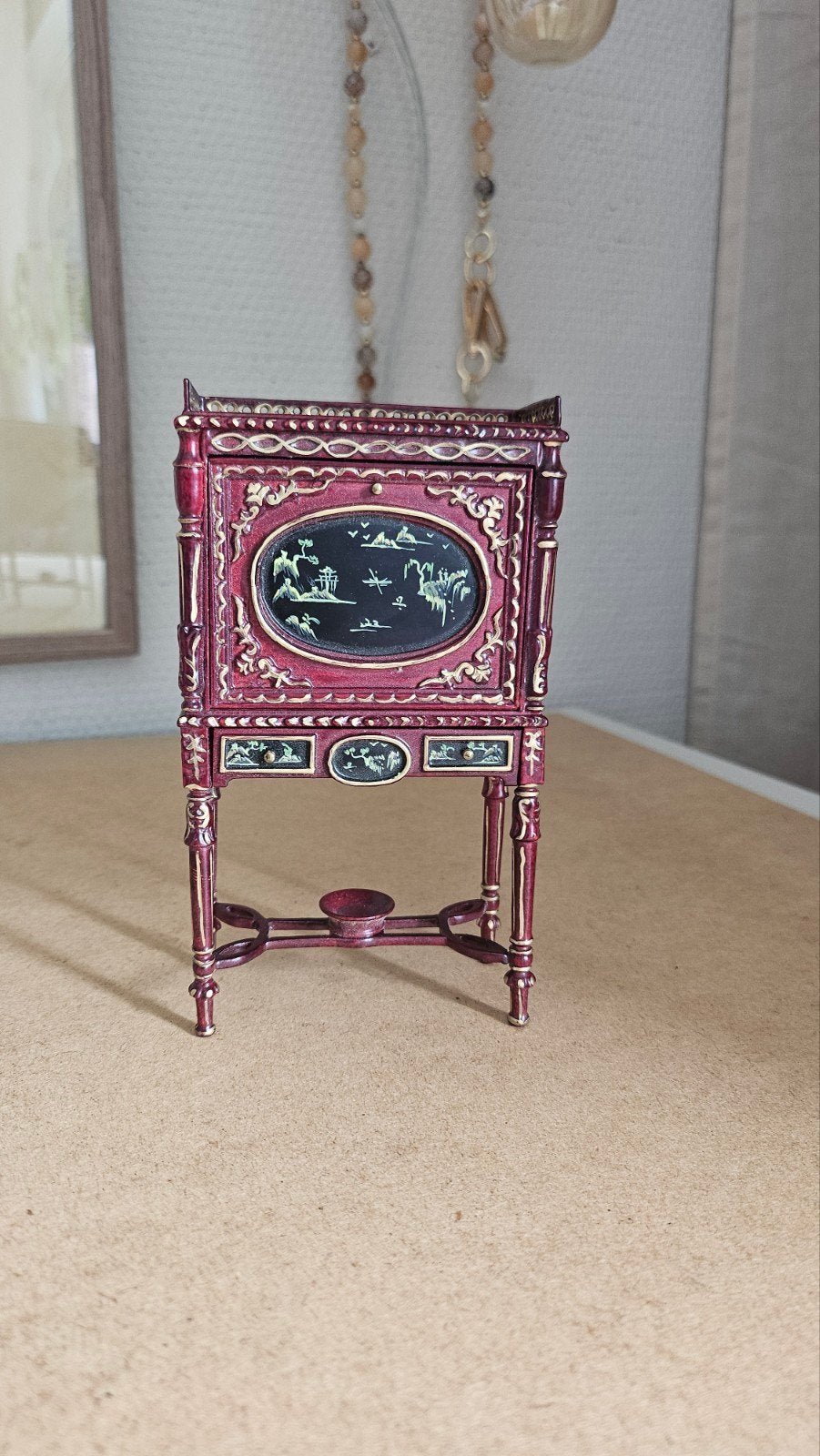 Antiek miniatuur secretaire bureau met inlegwerk, Antiek en Kunst, Ophalen
