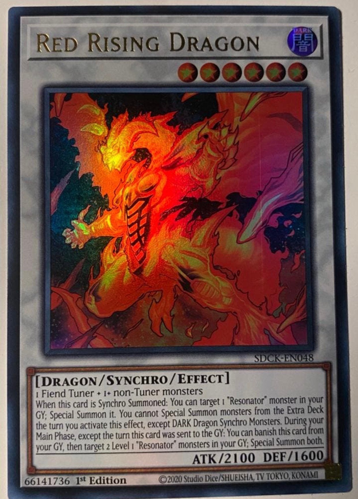 Yu-Gi-Oh! Red Rising Dragon SDCK 1st Edition !, Ophalen of Verzenden, Zo goed als nieuw, Losse kaart, Foil