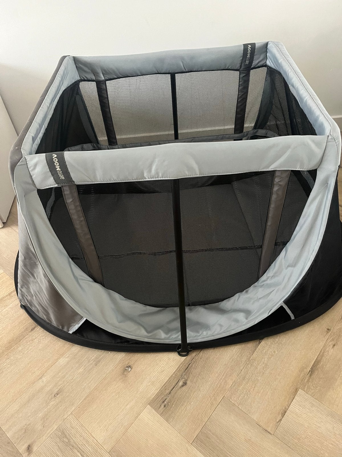AeroMoov Reisbedje - Pop-up & Play, Kinderen en Baby's, Ophalen, Gebruikt, Reisbedje