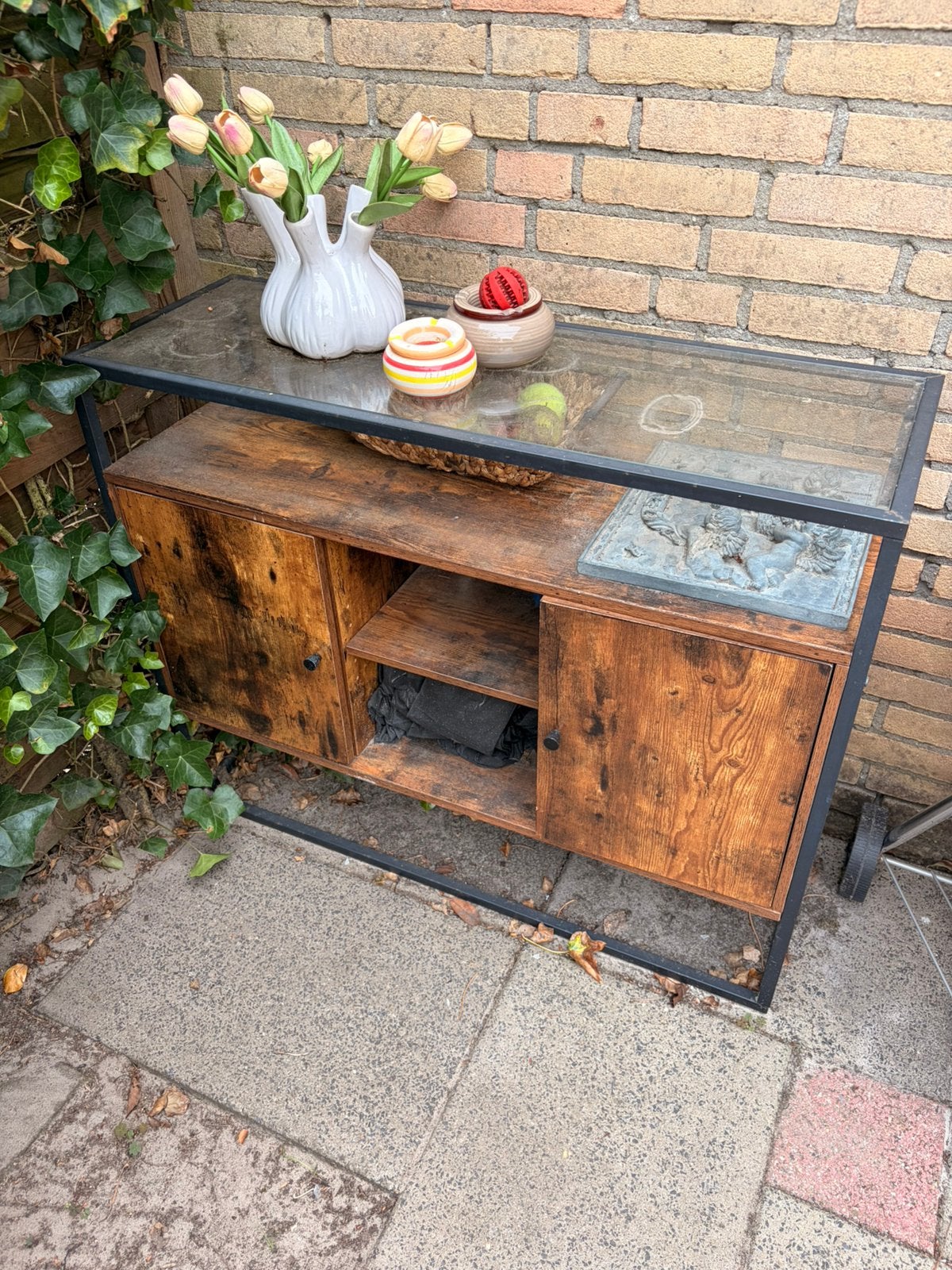 Mangohouten side table zware kwaliteit, Huis en Inrichting, Kasten | Dressoirs, Ophalen, Met deur(en), 50 tot 100 cm, Zo goed als nieuw