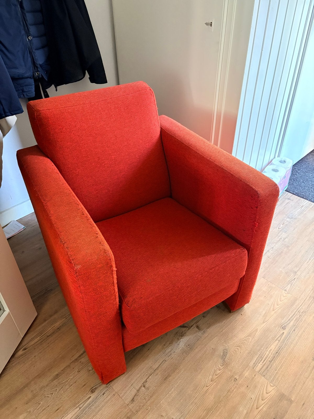 Comfortabele oranje fauteuil - gebruikt, Ophalen, Zo goed als nieuw, Stof, 75 tot 100 cm