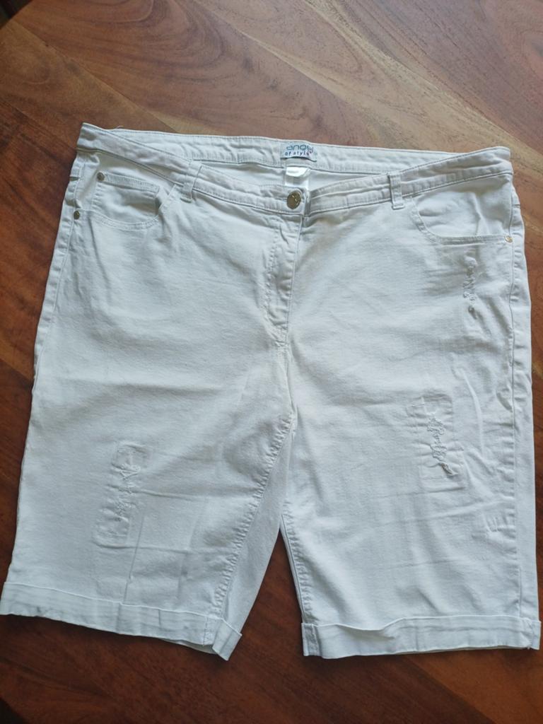 Korte witte spijkerbroek maat 52, Kleding | Dames, Grote Maten, Wit, Ophalen of Verzenden, Zo goed als nieuw, Angel of Style