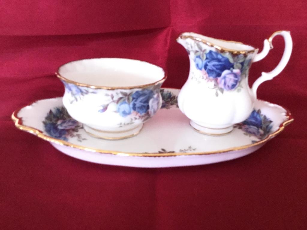 Royal Albert MOONLIGHT ROSE ROOMSTEL KLEIN, Ophalen of Verzenden