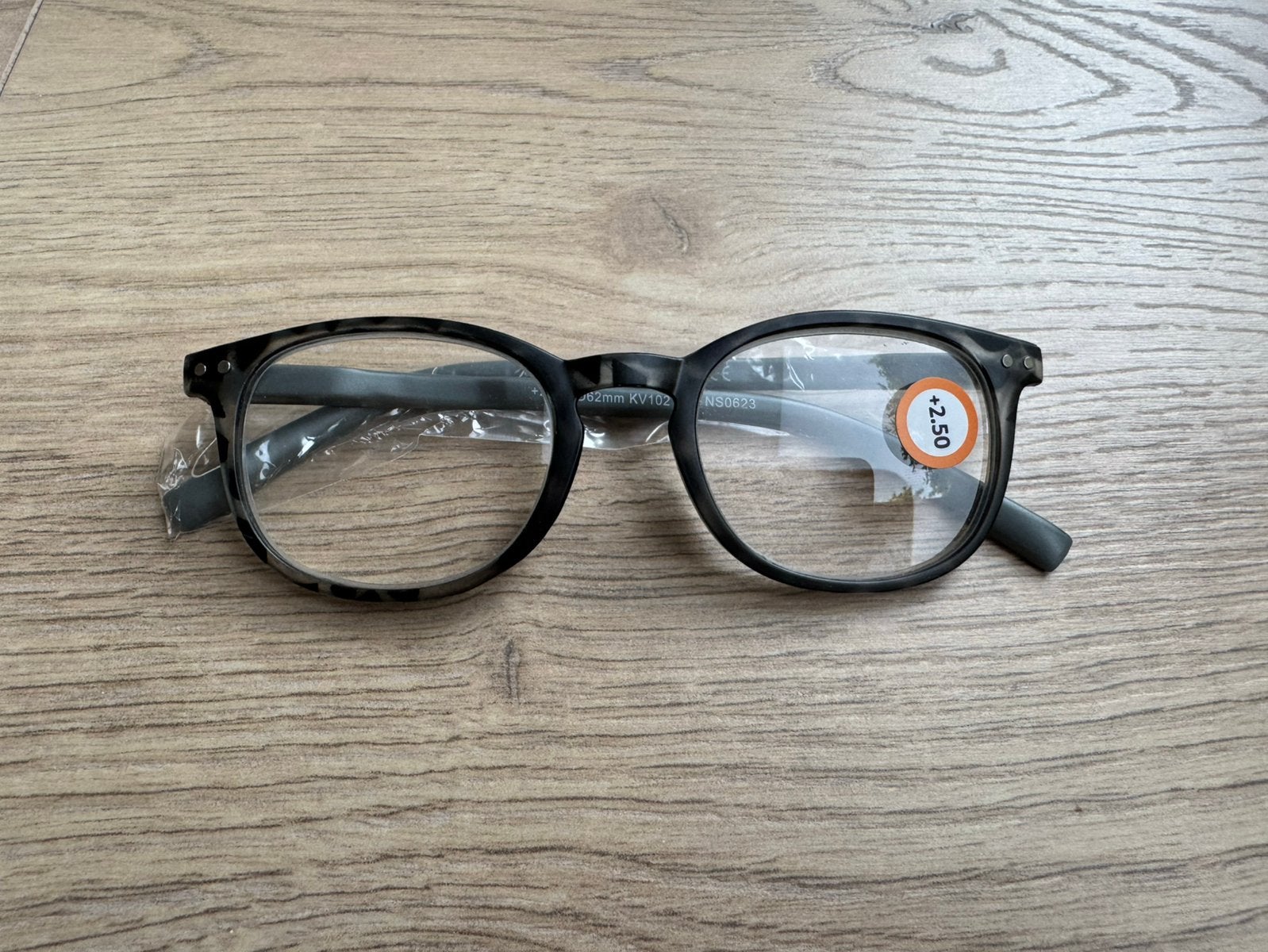 Leesbril nieuw + 2.5 Montuur plastic zwart/grijs, Ophalen of Verzenden, Nieuw, Leesbril