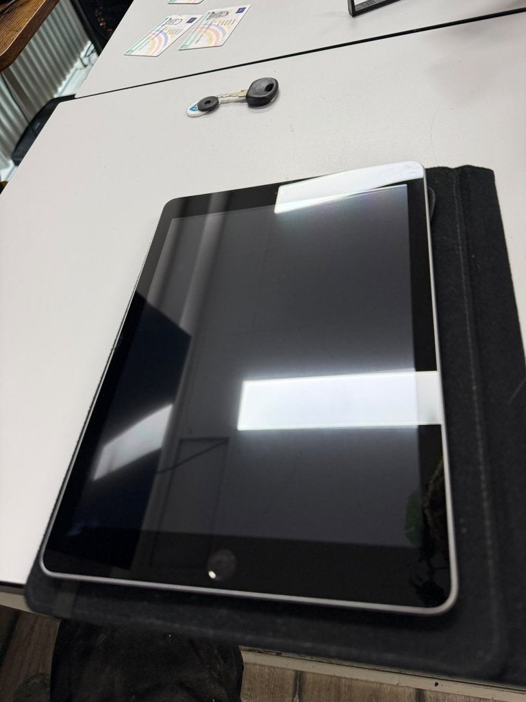 Ipad A1954 6e generatie, 10 inch, Gebruikt, 32 GB, Apple iPad