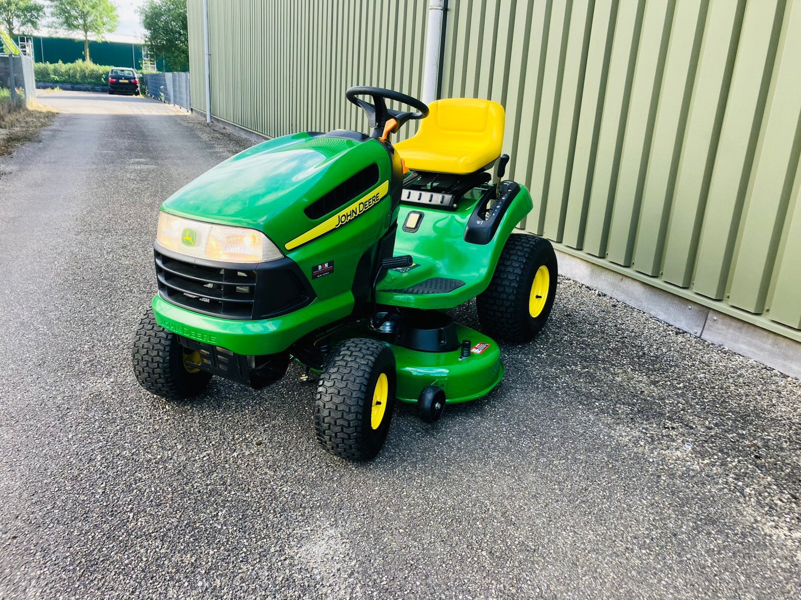 Zeer nette john deere X110 zitmaaier NIEUW MAAIDEK!!, Tuin en Terras, Ophalen, Zo goed als nieuw