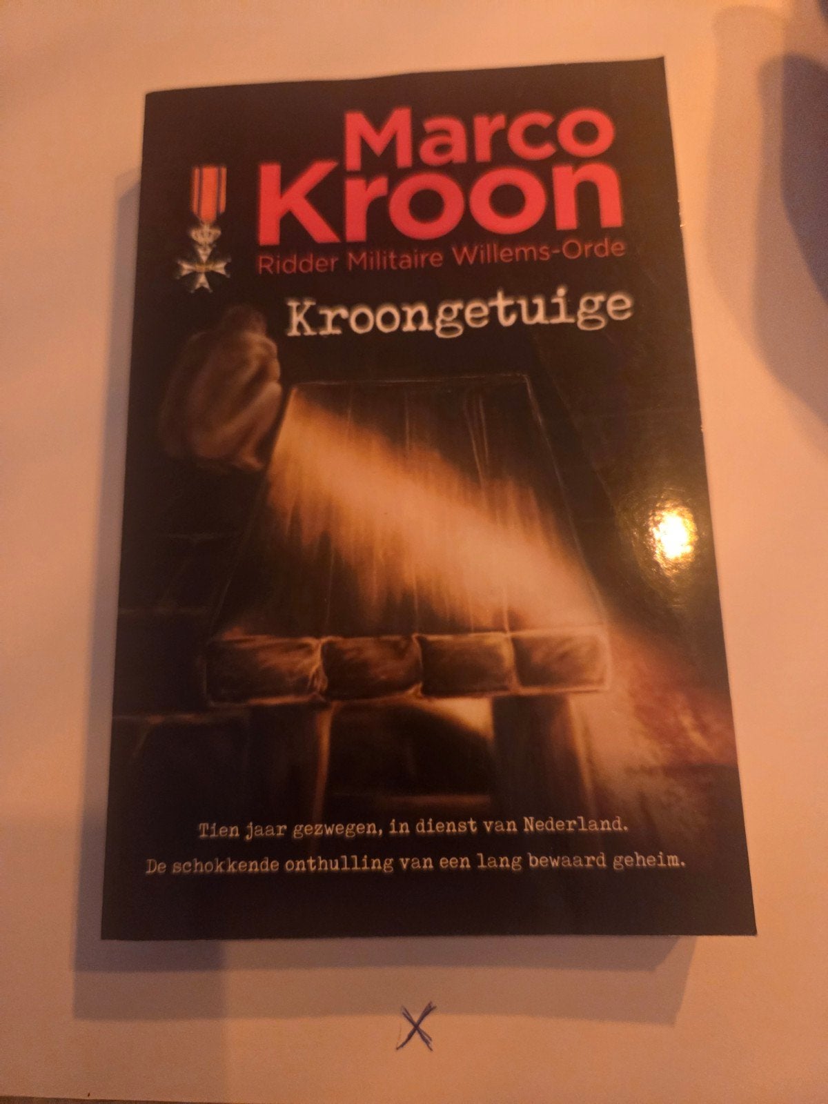 Marco Kroon - Kroongetuige (Ridder Militaire Willems-Orde), Boeken, Ophalen of Verzenden, Gelezen, Marco Kroon, Nederland