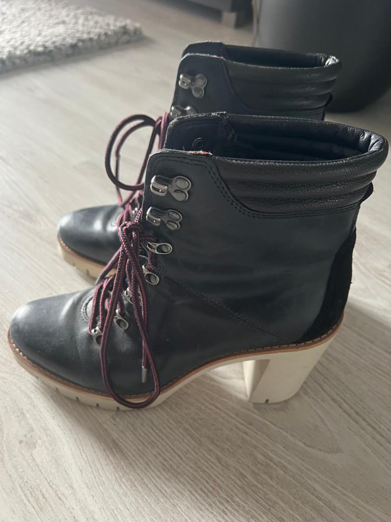 Tommy Hilfiger laarsjes, Ophalen of Verzenden, Zo goed als nieuw, Blauw