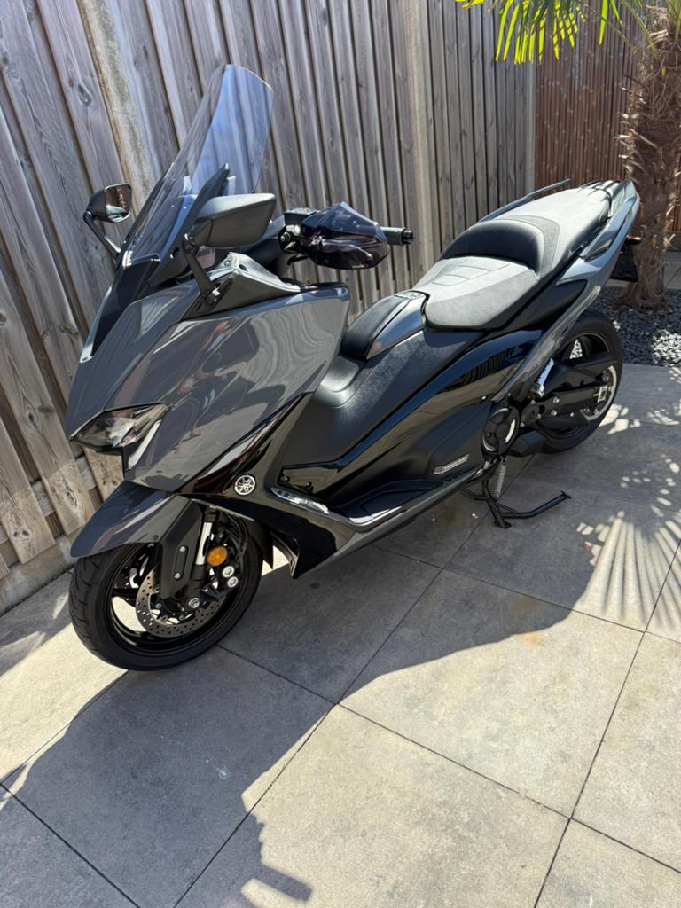 Yamaha Tmax 560 Tech Max power grey, Motoren, Onderdelen | Yamaha, Ophalen