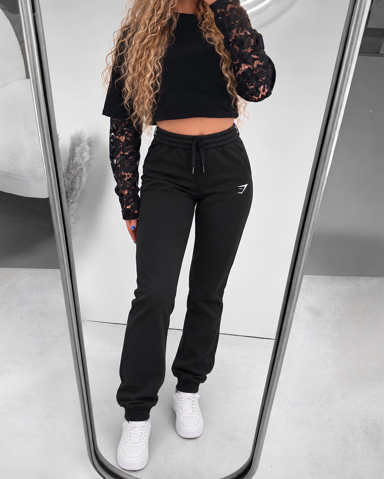 Gymshark Crest Tall Joggers zwart, Verzenden, Zwart, Nieuw, Maat 34 (XS) of kleiner