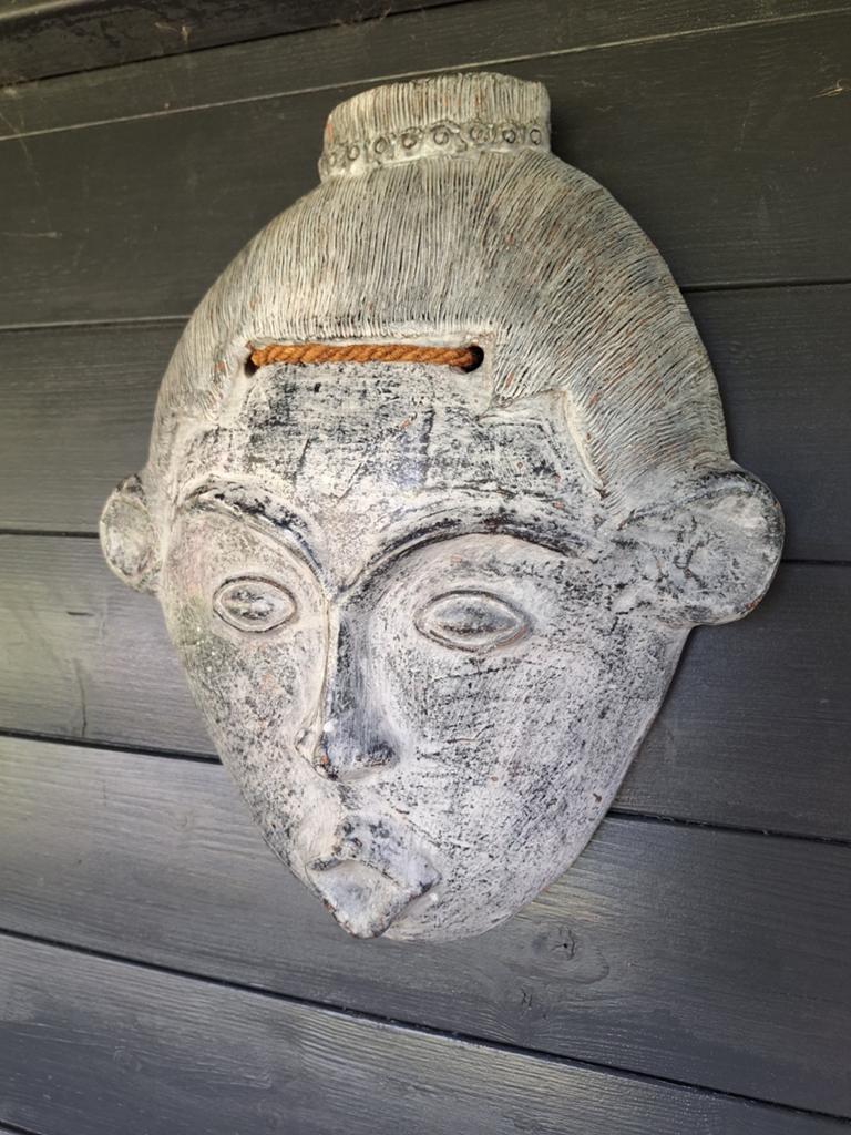Oosters masker,tuin,decoratie,stoer,sober,robuust,steen, Ophalen