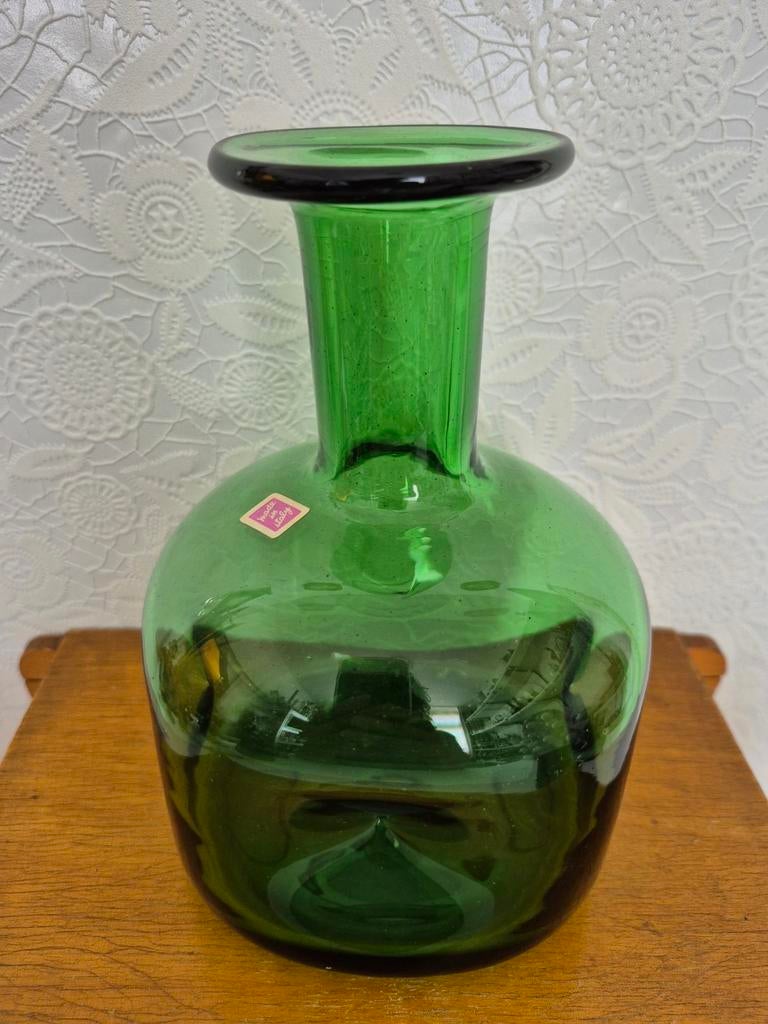 Vintage smaragd groene Italiaanse design fles., Antiek en Kunst, Ophalen of Verzenden