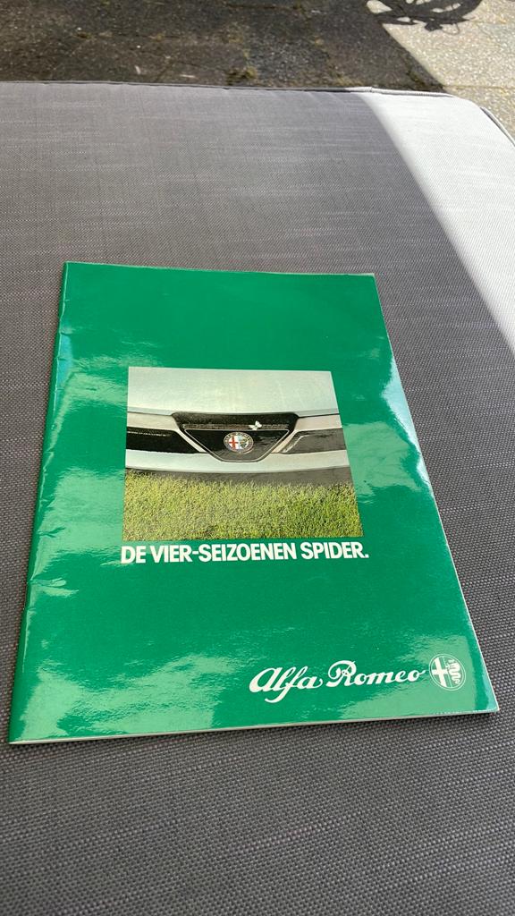 Alfa Romeo spider folder Nederlands, Ophalen of Verzenden, Zo goed als nieuw, Alfa Romeo