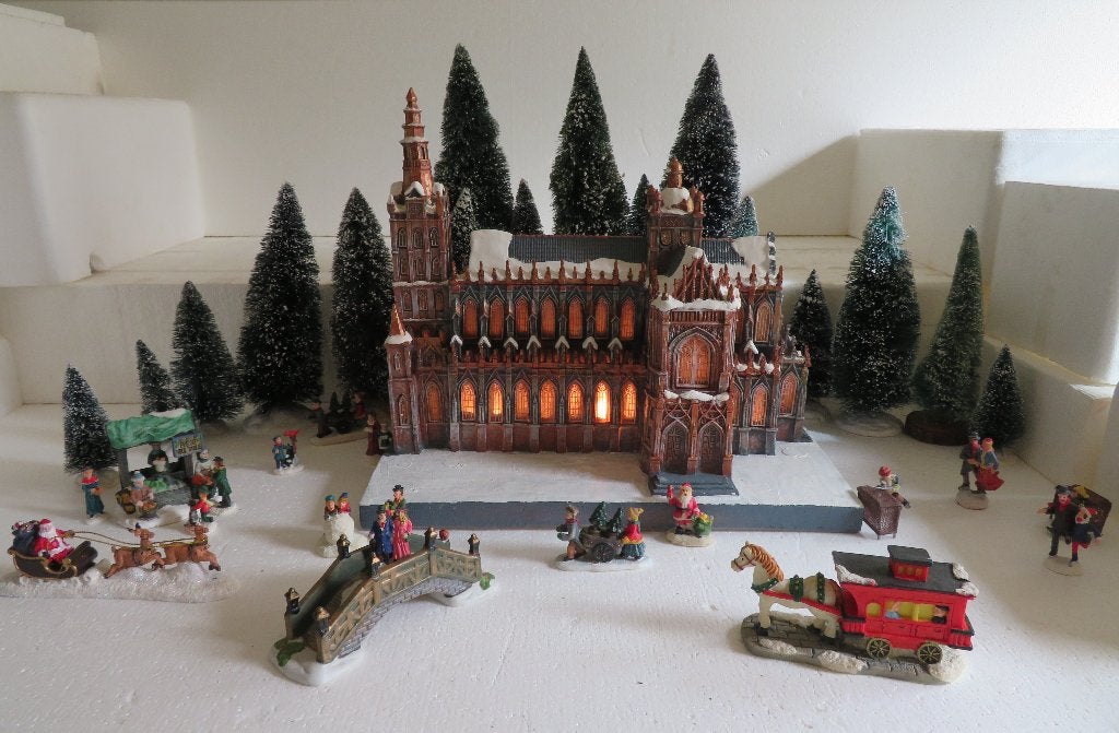 Kerk voor in kerstdorp, Ophalen, Gebruikt