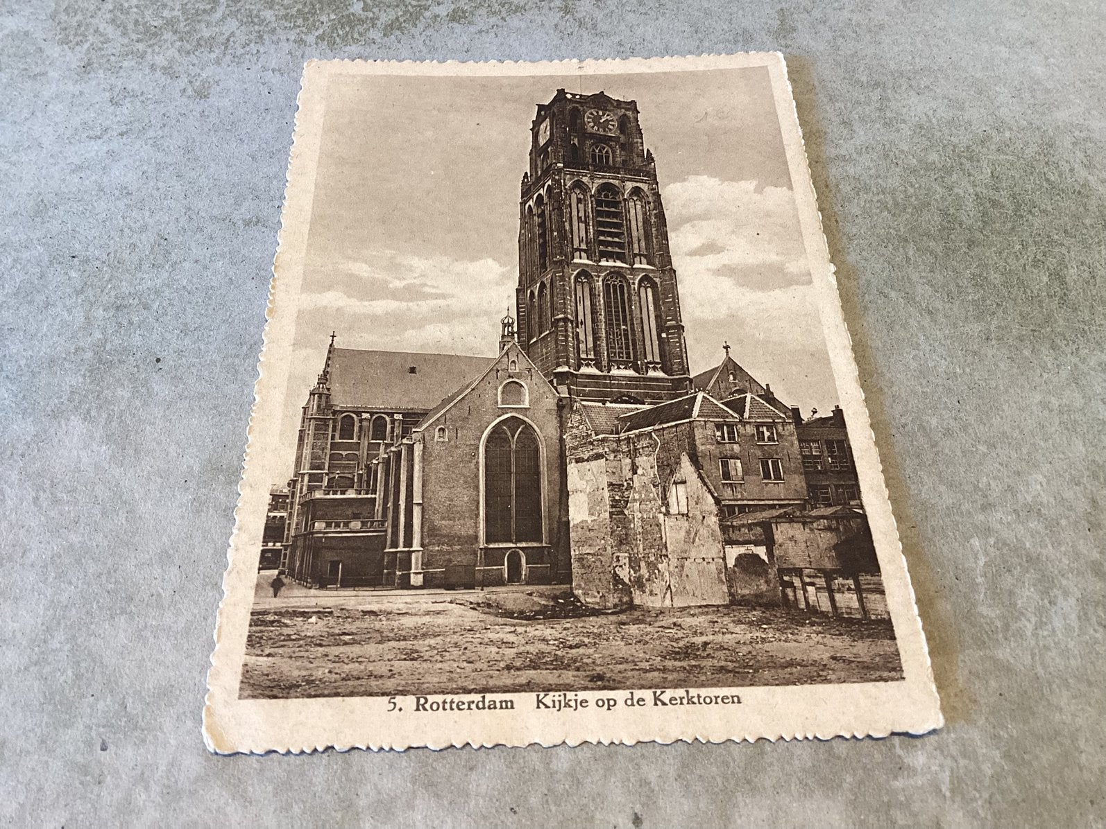 Rotterdam.      Kijkje op de Kerktoren, Ophalen of Verzenden, Zuid-Holland