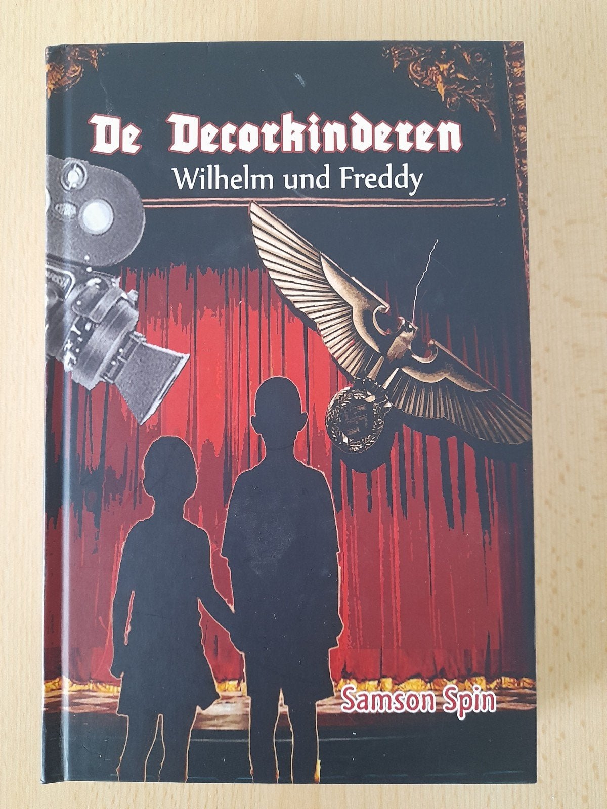 Samson Spin - De Decorkinderen GESIGNEERD + opdracht, Ophalen of Verzenden, Zo goed als nieuw, Samson Spin