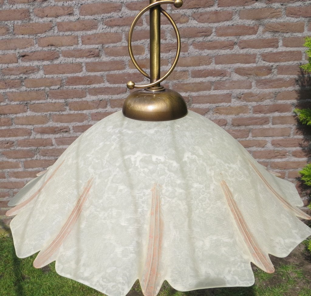 Vintage hang lamp apart glas koperen beslag doorsnee 42 cm, Ophalen of Verzenden