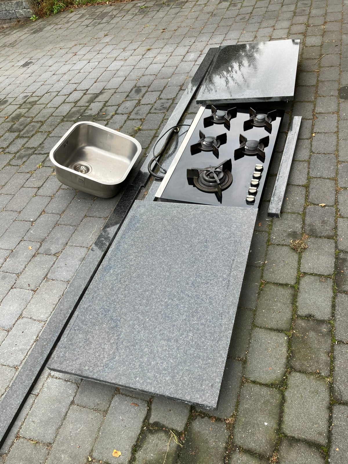 Aanrechtblad met grote gasfornuis en spoelbak, Ophalen, Gebruikt, Zwart, Minder dan 100 cm