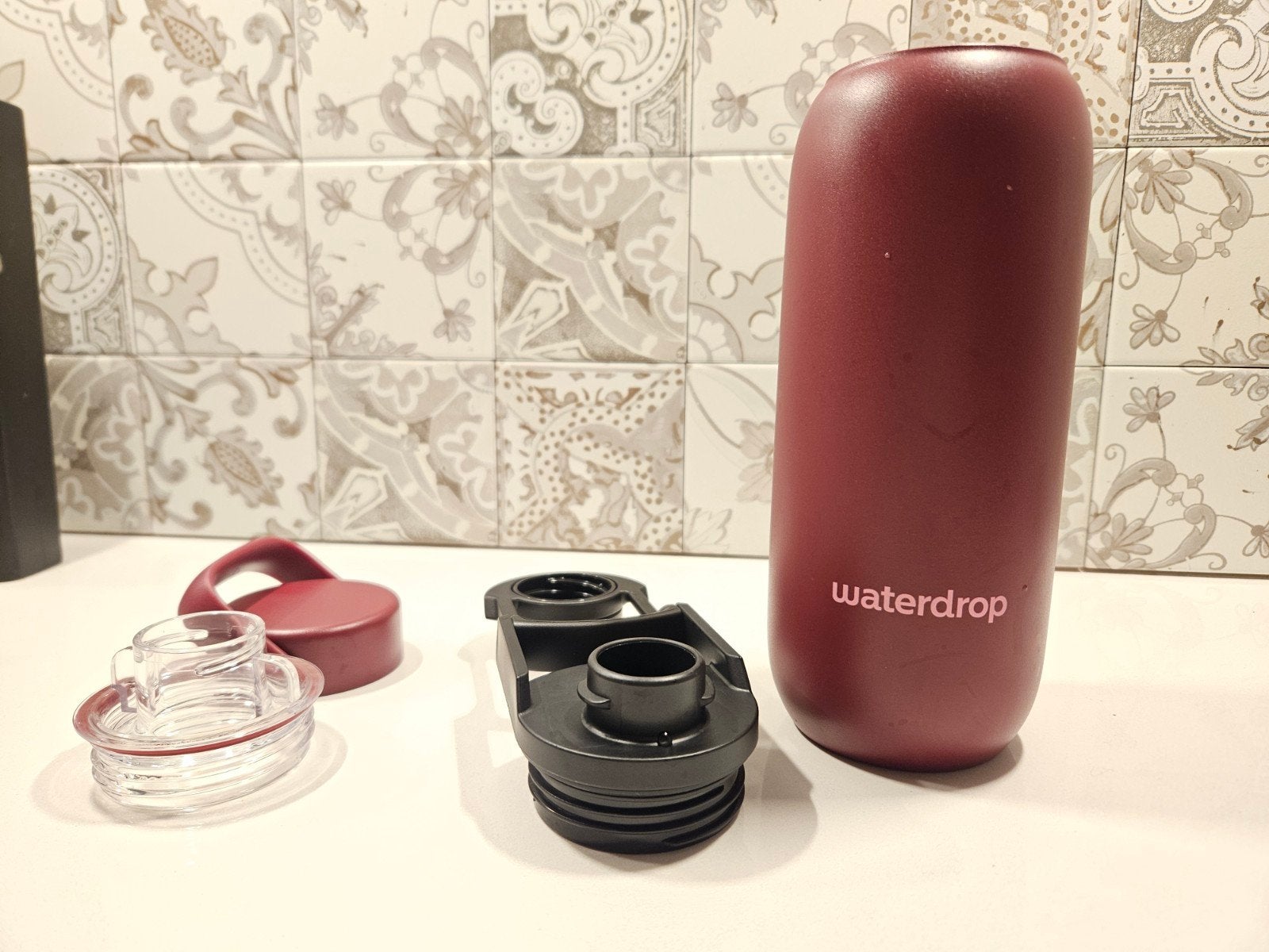 Waterdrop fles 600 ml met twee doppen, Ophalen of Verzenden, Zo goed als nieuw