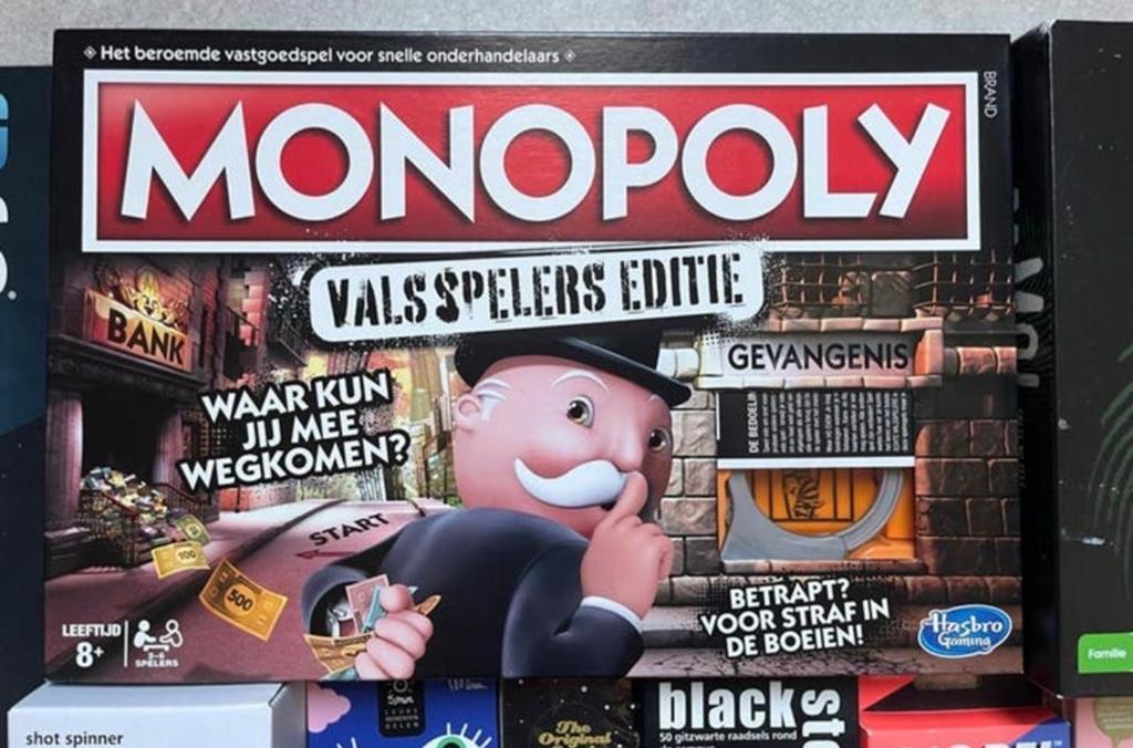 Vakantie! Monopoly Valsspelers Editie - Zo goed als nieuw, Hobby en Vrije tijd, Gezelschapsspellen | Bordspellen, Vijf spelers of meer