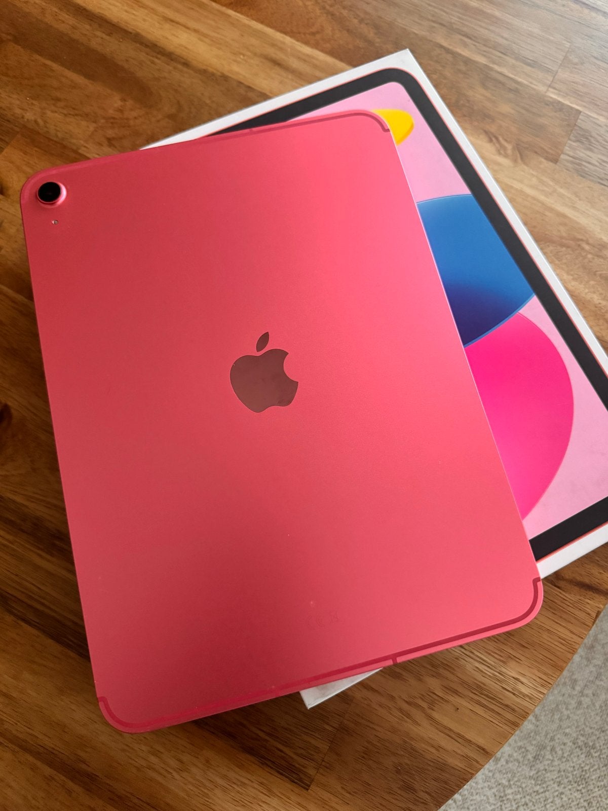 Apple iPad (A16) 2025 met doos en garantie, Computers en Software, Ophalen, Zo goed als nieuw, Overige kleuren, Apple iPad