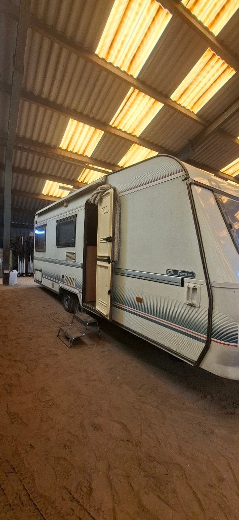 tour caravan adria, Ophalen, Gebruikt