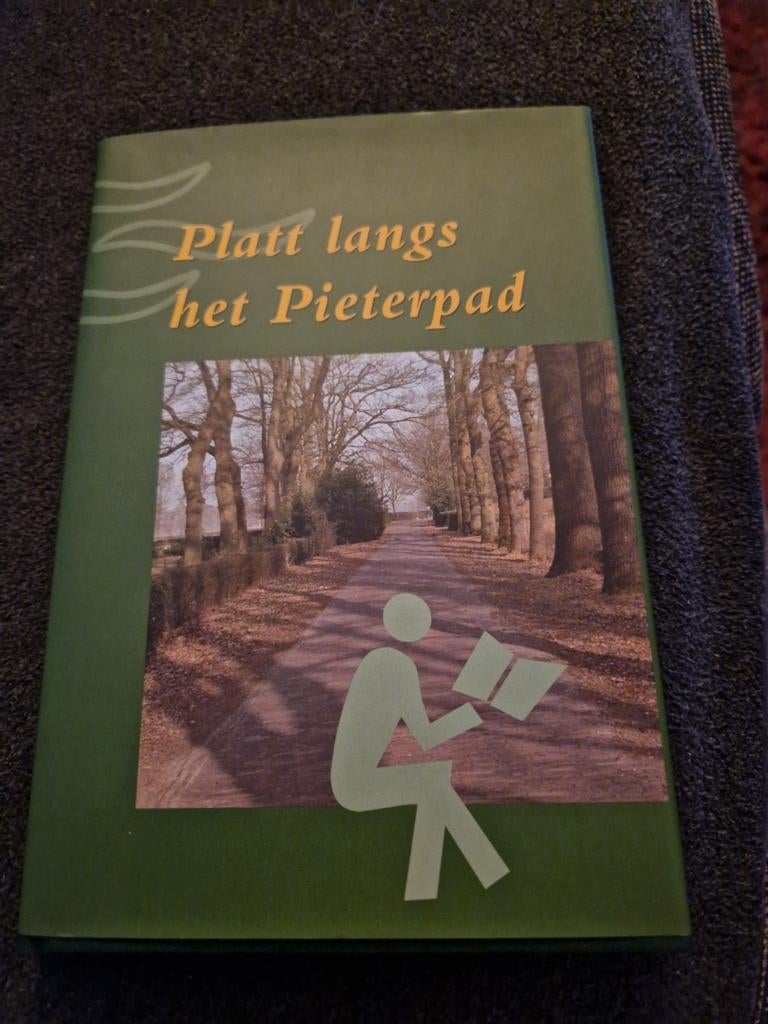 Platt langs het Pieterpad. Streektaalpoezie NL-Duitse grens., Boeken, Ophalen of Verzenden, Zo goed als nieuw, Diverse auteurs