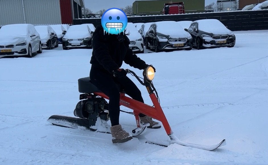 Sneeuwscooter - Vintage Chrysler Sno-Runner, Ophalen, Gebruikt