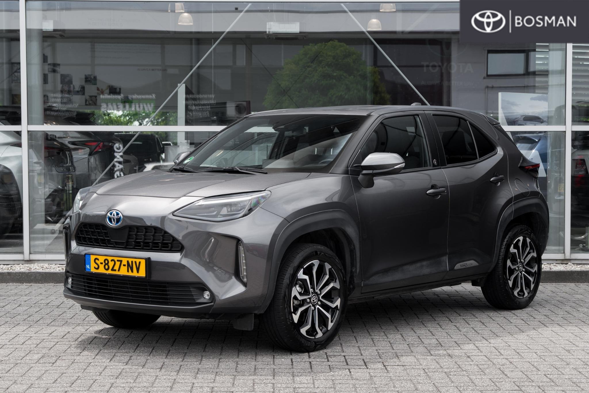 Toyota Yaris Cross 1.5 Hybrid Dynamic, Auto's, Stof, Gebruikt, 116 pk, 49 €/maand