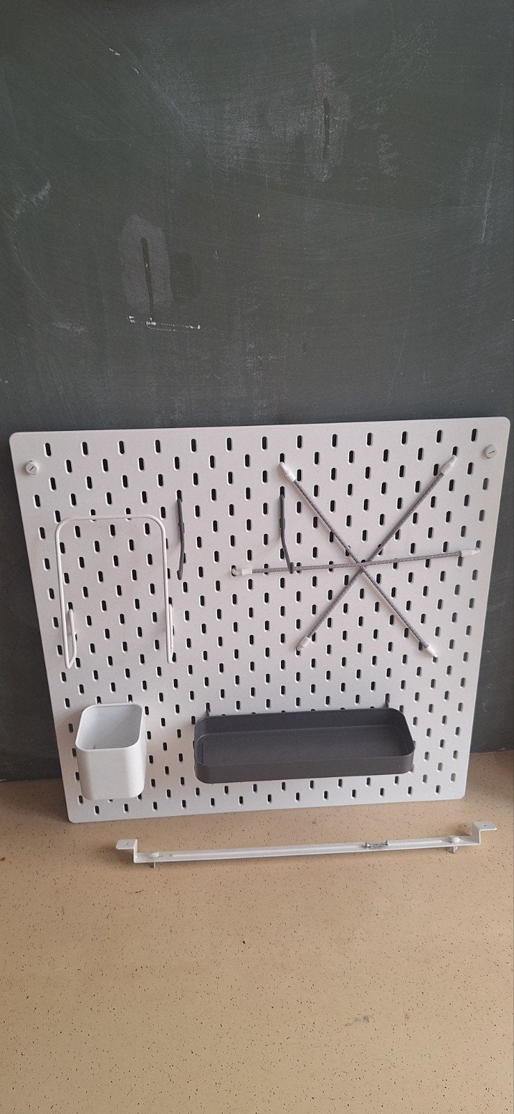 IKEA SKÅDIS Opbergbord met accessoires, Ophalen of Verzenden, Zo goed als nieuw