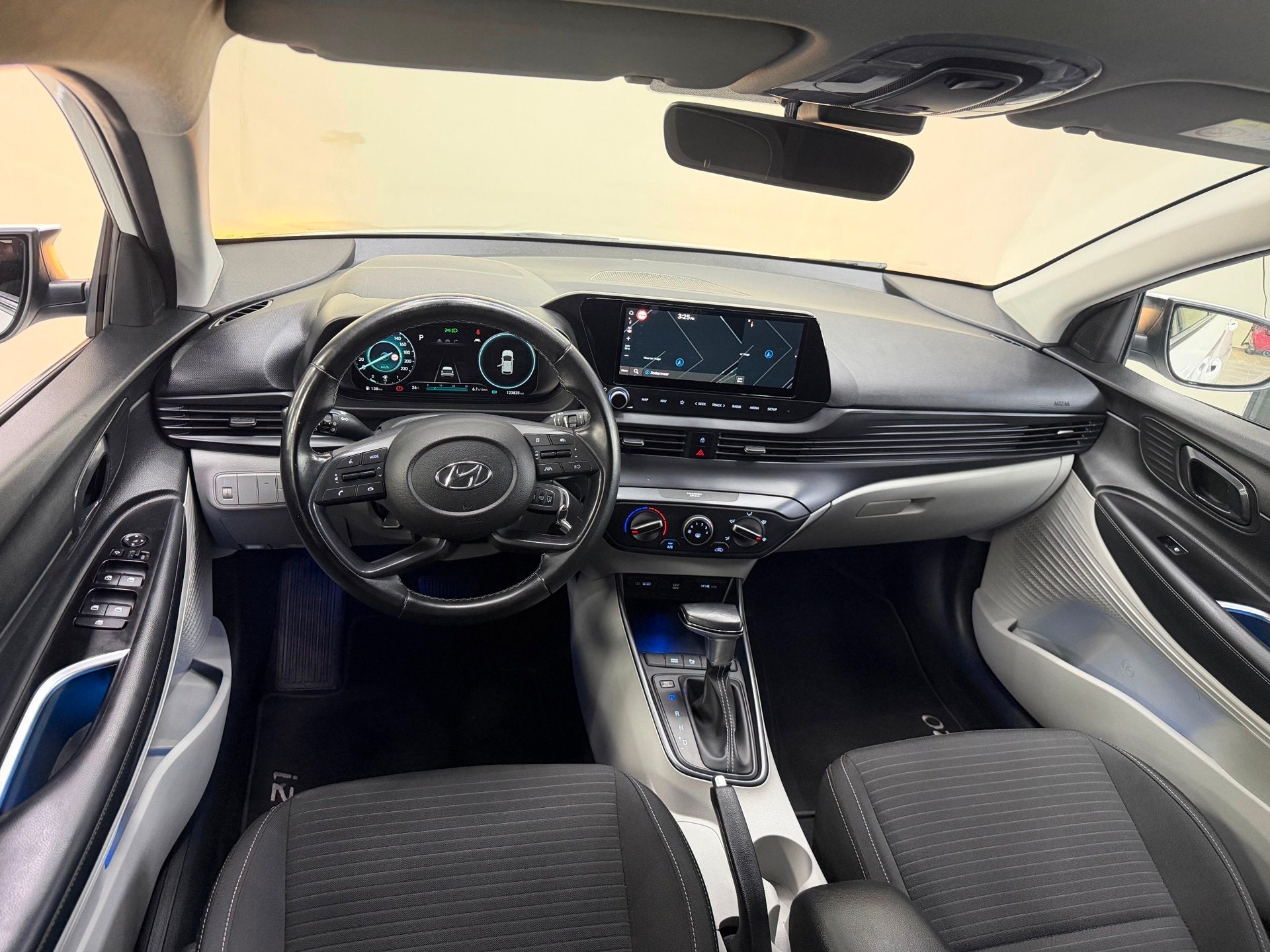 Hyundai I20 1.0 T-GDI Comfort Smart Automaat | Navi | camera, Auto's, Dealer onderhouden, 450 kg, Gebruikt, Euro 6
