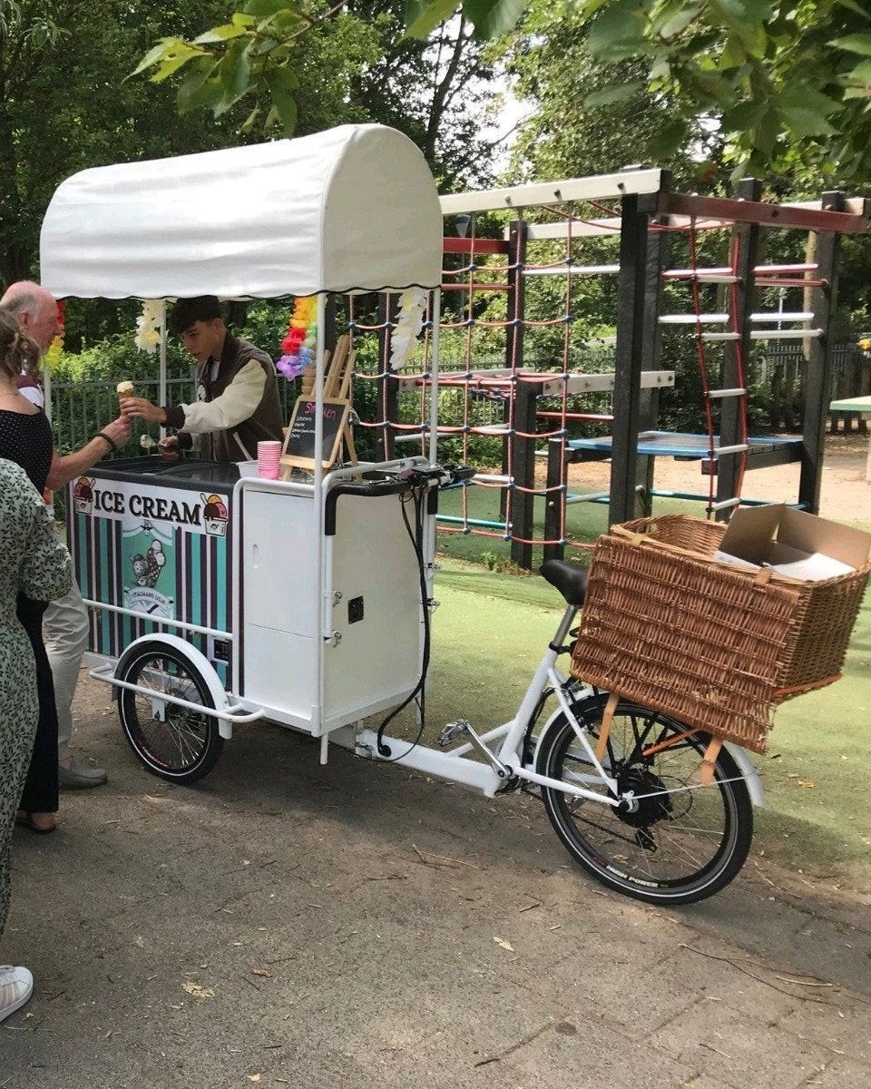 Ijsfiets te koop - Perfect voor venten en evenementen, Ophalen, Zo goed als nieuw, Goederen, Elektrisch