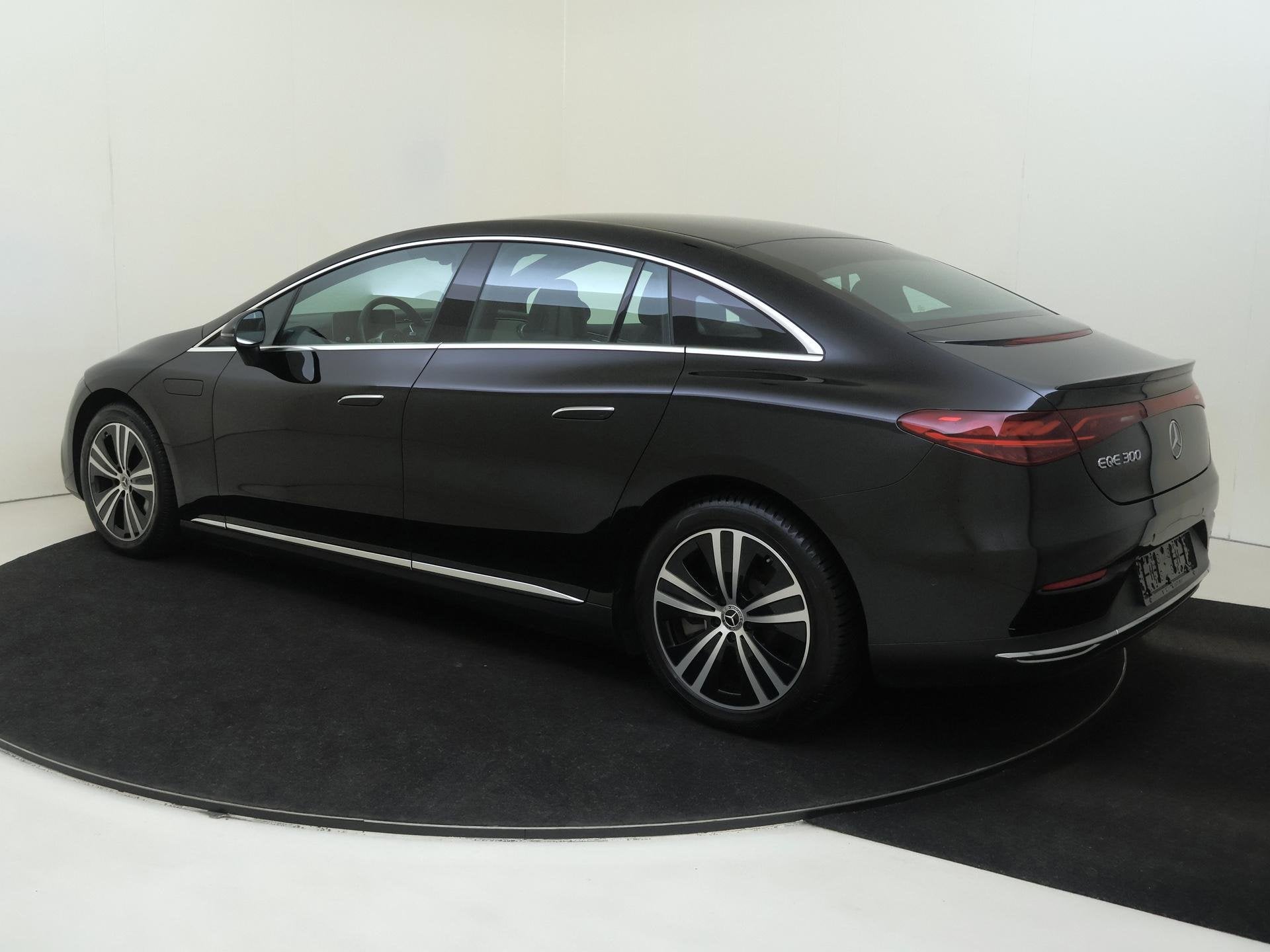 Mercedes-Benz EQE EQE 300 Business Line, Auto's, Automaat, Gebruikt, Zwart, EQE