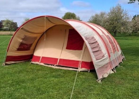 Tunneltent vrijbuiter Wales 4, Ophalen