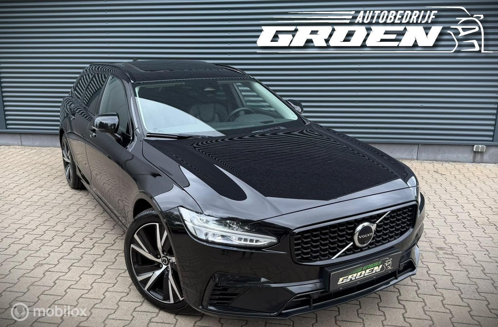 Volvo V90 2.0 T8 Plug-in hybrid AWD Ultimate Dark PANO|ACC|, Auto's, Automaat, Zwart, 4 cilinders, 1969 cc