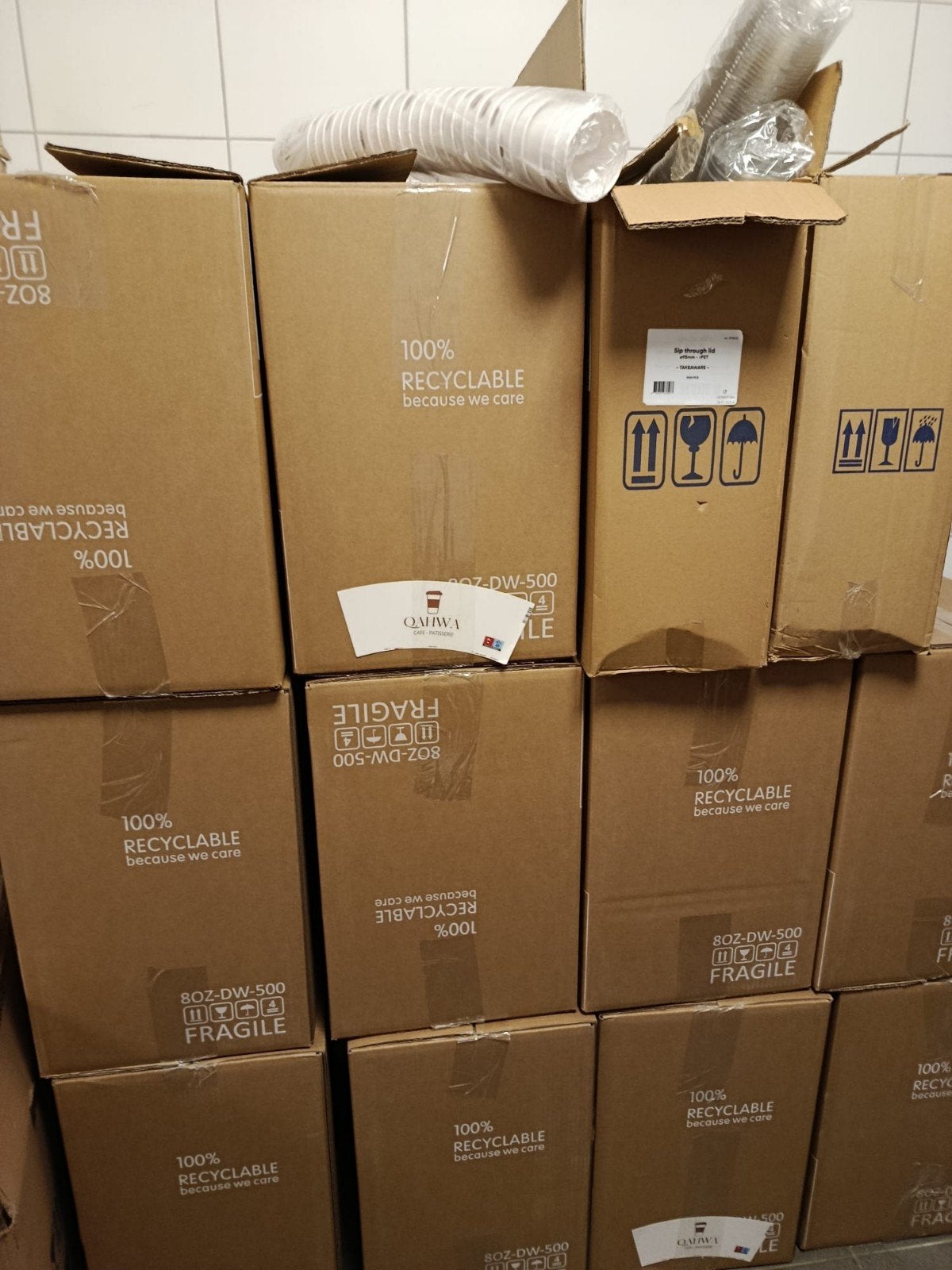 Partij ±10k dubbelwandige koffiebekers 8oz&12oz+ deksels +5k, Ophalen, Nieuw, 25 tot 50 cm, Minder dan 100 cm