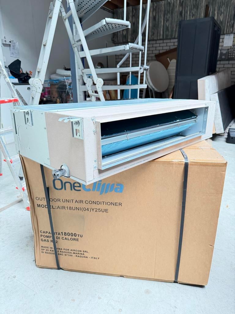 OneClima kanaal binnen + buitenunit airconditioner 18000BTU, Witgoed en Apparatuur, Airco's, Ophalen, Nieuw, 3 snelheden of meer